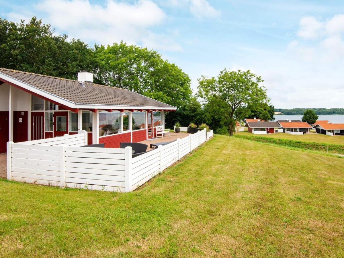 6 Person Holiday Home In เออเบินโค ภายนอก รูปภาพ