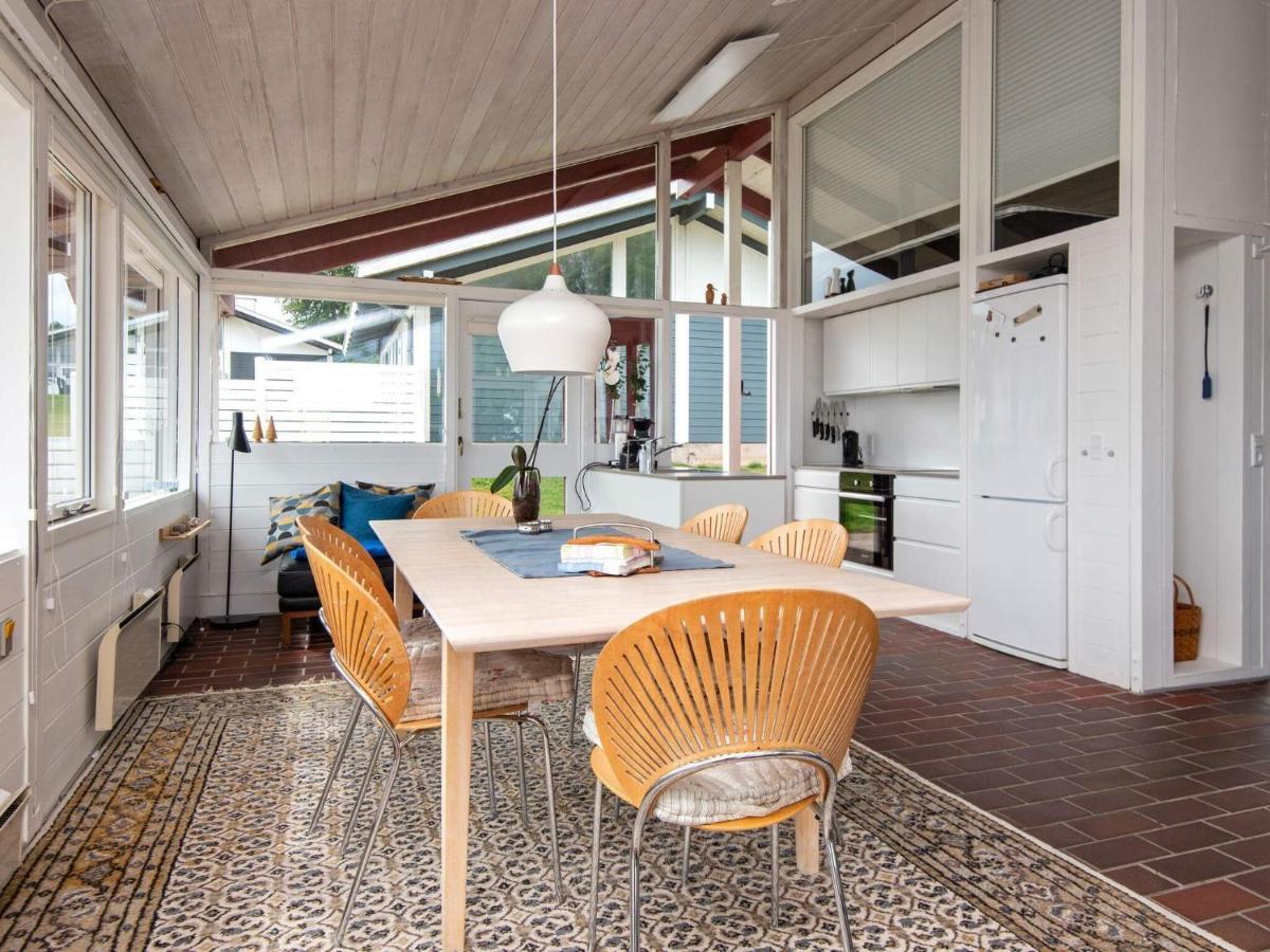 6 Person Holiday Home In เออเบินโค ภายนอก รูปภาพ